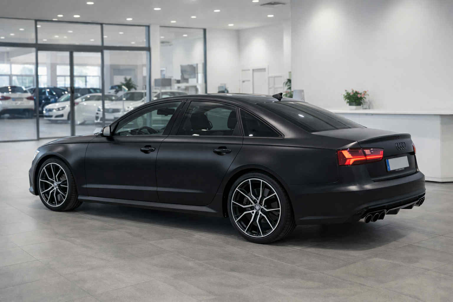 Audi S6  - Thumbnail 2